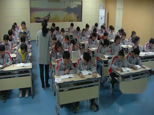 《回延安》部编版语文八年级下册课堂教学视频实录-执教老师-张莉