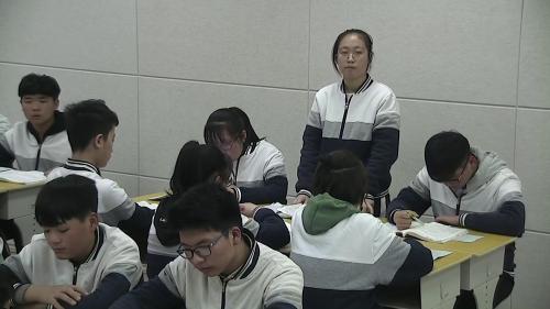 人教部编版语文八下第20课《一滴水经过丽江》课堂教学视频-王小红