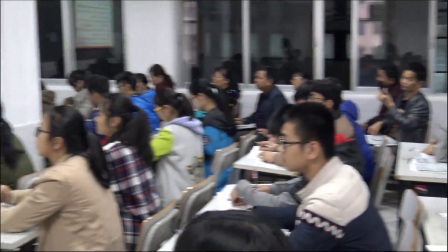初中思品教科版道德与法治九年级上册《第四课 走向小康》广西周慕妍